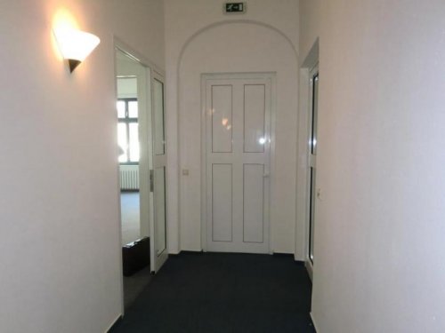 Magdeburg Gewerbe Immobilien Prov.-frei: HERRLICHE AUSSICHT+DSL+FAHRSTUHL- ALLES DA FÜR SOLVENTE MIETER Gewerbe mieten