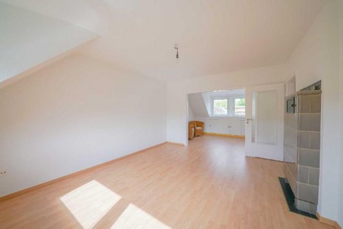 Düsseldorf Wohnungen Gemütliche 3-Zimmer-Wohnung in grüner Lage von Rath Wohnung mieten