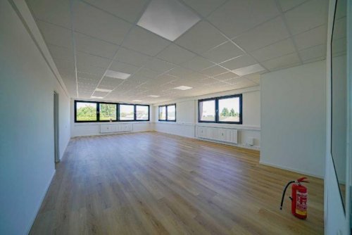 Ratingen Günstiges Büro Ca. 145 m² großes Einzelbüro mit idealer Anbindung in Ratingen Gewerbe mieten