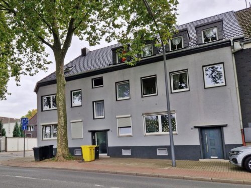 Gelsenkirchen Provisionsfreie Immobilien Erdgeschoss: Frisch sanierte 2,5 Zimmer Wohnung (55 qm) in Gelsenkirchen-Bulmke Wohnung mieten