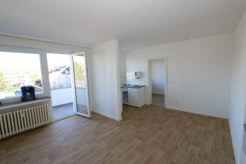 Duisburg Immobilien modernisierte Single-Wohung mit Balkon in Nähe UNI Wohnung mieten