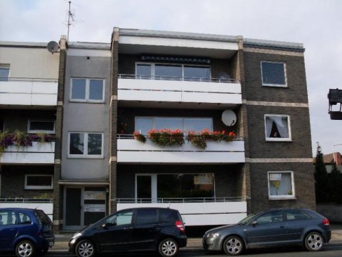 Moers 2-Zimmer Wohnung 2-Zimmerwohnung im 2. OG mit Balkon in Moers-Asberg Wohnung mieten