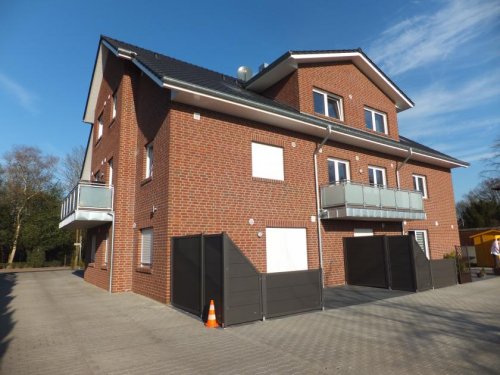 Lähden (ca. 8 km von Haselünne entfernt) Immobilien EG-Wohnung mit EBK +Terrasse und Garten im Ortskern von Lähden Wohnung mieten