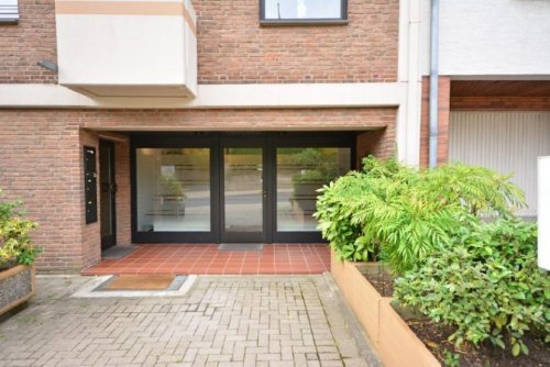 Brühl Gewerbe Brühl-Pingsdorf: Helle Büroräume in zentraler, aber ruhiger Lage Gewerbe mieten