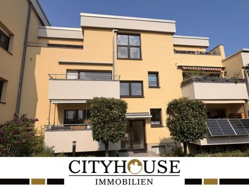 Köln Inserate von Wohnungen CITYHOUSE: Lichtdurchflutete 2-Zimmer-Wohnung in Rheinnähe mit Balkon, EBK und Stellplatz Wohnung mieten