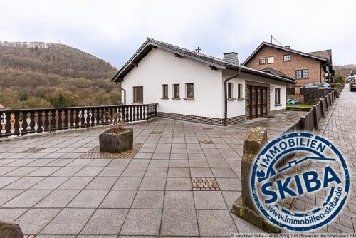 Schuld Wohnungen im Erdgeschoss Großzügige 4-Zimmer-Wohnung auf zwei Etagen in Schuld/Ahr Wohnung mieten