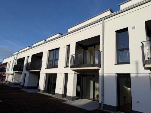 St. Augustin Neubau Wohnungen SANKT AUGUSTIN HANGELAR, 2 Zi. Neubauwohnung ca. 60 m² Wfl. mit Einbauküche, gr. Balkon u. TG-Stellp Wohnung mieten