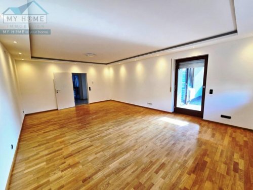 Trier Familienidyll in TOP Lage * 4 Z,EBK,B, G.-WC, 2 Balk., Garage, moderne 102 m² Wohnung mieten
