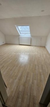 Mehring Immobilien Schöne, große und gemütliche 4 -Zimmer Wohnung in Mehring Wohnung mieten