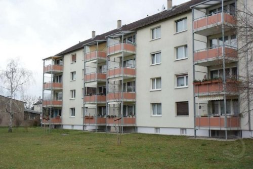Mainz-Kastel Immobilien Helle 4-Zimmer Wohnung in ruhiger Seitenstraße Wohnung mieten