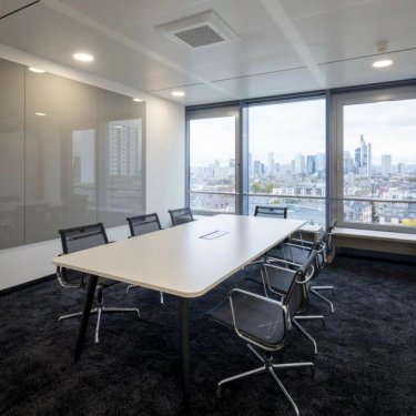 Frankfurt am Main Immobilien Inserate ATIK: Moderne Büroflächen mit Skyline-Blick - Willkommen im THE PEAK - provisionsfrei Gewerbe mieten