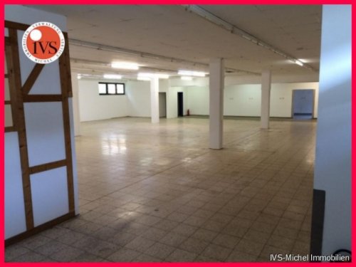 Schmitten Lagerhalle ** Einmalig **
Lagerfläche von ca. 377 m² in Schmitten-Niederreifenberg zu vermieten! Gewerbe mieten