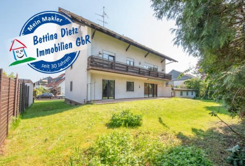 Großostheim Mietwohnungen DIETZ: Sanierte und Modernisierte Obergeschosswohnung mit Balkon in Großostheim! Wohnung mieten