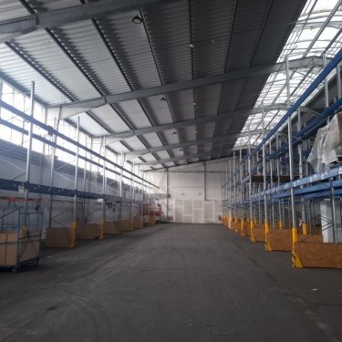 Saarbrücken Ordentliche Rampenhalle mit Möglichkedit für Werkstatt Gewerbe mieten