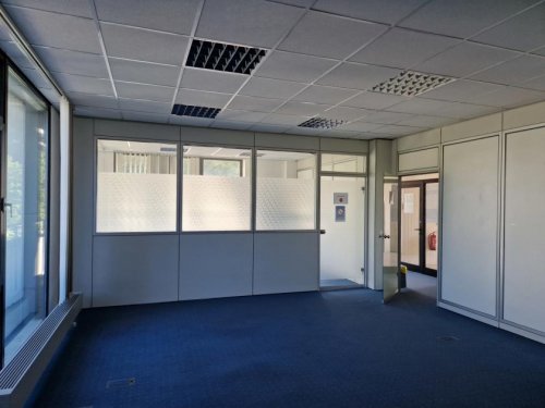Sulzbach/Saar Immo Schicke, helle Büroräume im Großraum Saarbrücken (2.OG) Gewerbe mieten