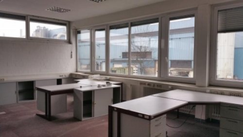 Neunkirchen Gewerbe Immobilien Moderne Büroetage mit viel Parkplatz Gewerbe mieten
