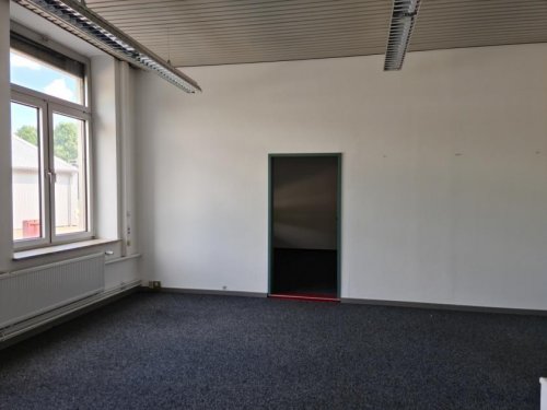 Neunkirchen Gewerbe Immobilien Ordentliche Büroflächen Gewerbe mieten