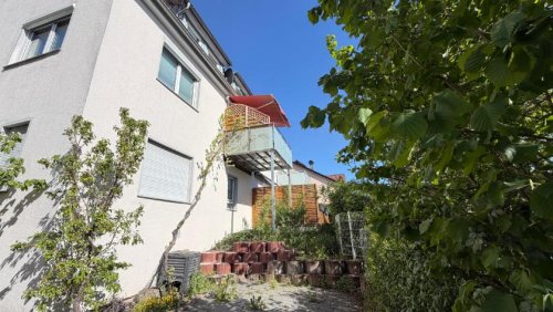 Grafenau (Landkreis Böblingen) Immobilien Schöne 2 Zimmerwohnung mit großem Balkon in Grafenau Döffingen ab 1. Juli, evtl. 1 Juni, Wohnung mieten