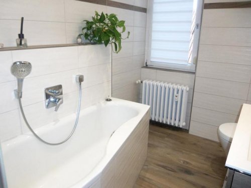 Durmersheim Erstbezug nach Sanierung Riesen 4,5 Zi Whg Balkon 135qm 2 Bäder Wohnung mieten