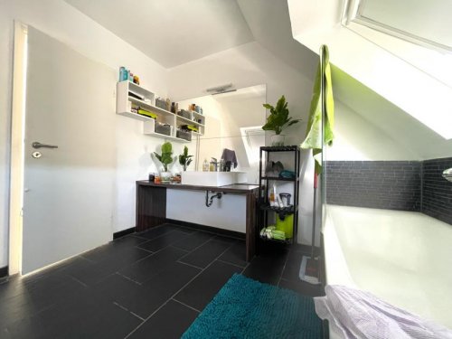 Baden-Baden Wohnungen Hoch hinaus: Helle Wohnung mit Balkon in Baden-Baden Wohnung mieten