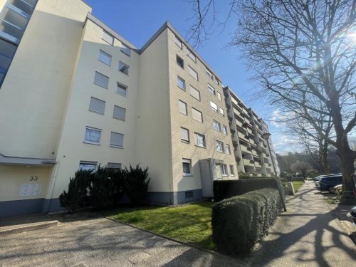 Gaggenau 3-Zimmer Wohnung Stadtnah: Schöne 2,5-Zimmer Wohnung mit Einbauküche und Balkon Wohnung mieten