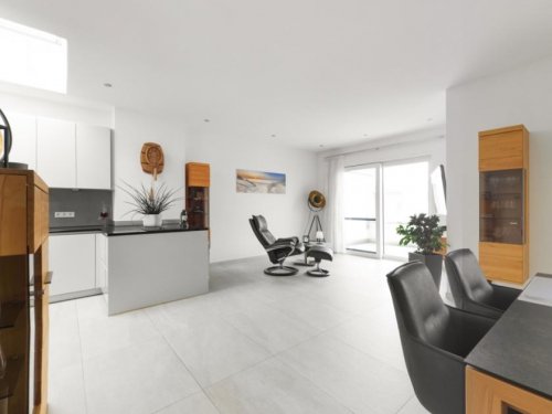 Bad Krozingen 4-Zimmer Wohnung Sehr hochwertige Penthouse-Wohnung mit Einbauküche Wohnung mieten