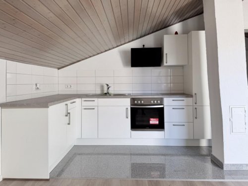 Weil am Rhein 1-Zimmer Wohnung Modernisiertes Dachgeschoss mit Einbauküche-BITTE SCHRIFTLICH ANFRAGEN Wohnung mieten