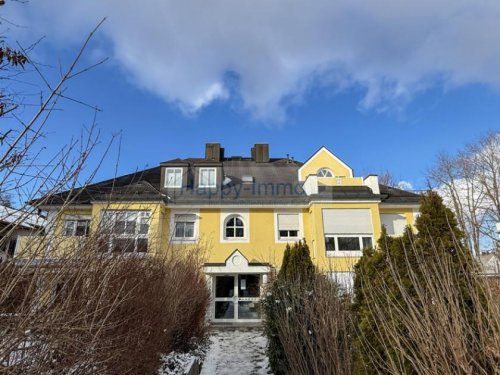 München 2-Zimmer Wohnung ideale Singlewohnung 2 Zimmer in Waldtrudering - Balkon -bezugsfrei - Duplex TG oben Wohnung mieten