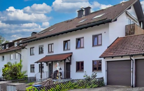 Emmering Neubau Wohnungen gemütliche Dachgeschoss-Wohnung in Emmering Wohnung mieten