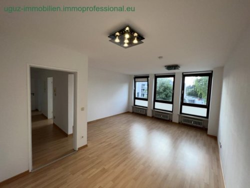 Königsbrunn 3-Zimmer Wohnung Ideal geschnittene 2,5 ZKB Wohnung in Königsbrunn nähe Ilsesee Wohnung mieten