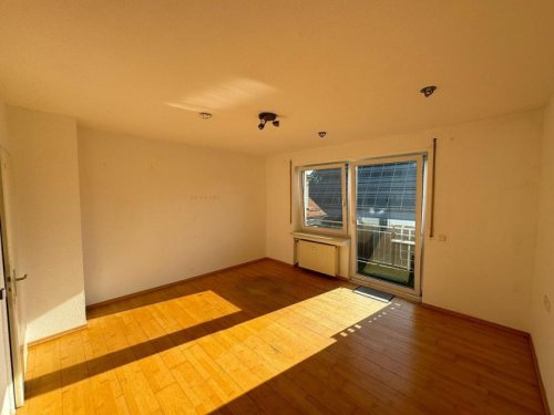 Ulm Wohnungen WG - Wohnen für max 3 Personen im 3.OG.zentrale Lage in Ulm - Mitte Wohnung mieten