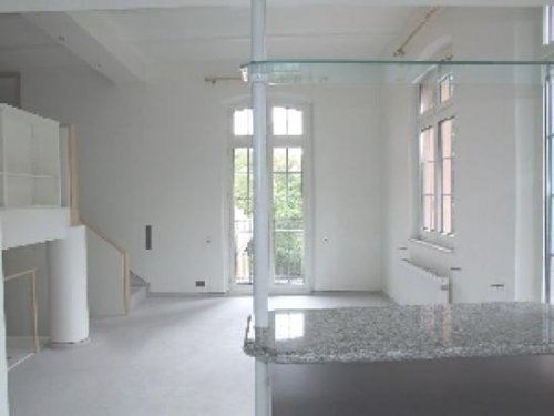 Wendelstein Immobilien Wendelstein: 5,5-Zi-Galerie-Whg.(1. OG m. Lift),EBK,exkl. Bad,Sauna,Doppelgarage, Blick ins Grüne Wohnung mieten