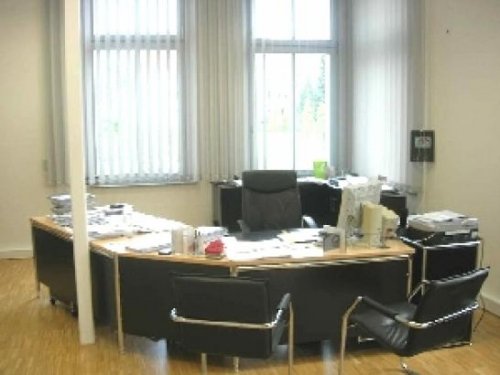 Fürth Gewerbe FÜ-Nähe Südpark: Neubau-Büro (4 Zi.) über 2 Etagen, Parkett, 3 Außen-Stellplätze Gewerbe mieten