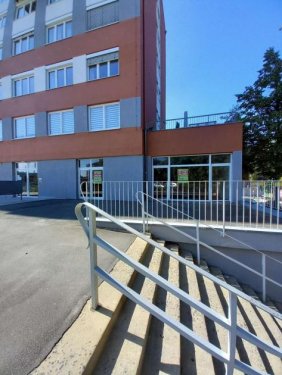 Hof Provisionsfreie Immobilien 58104a - Einzelhandelsfläche am Bahnhofsplatz Gewerbe mieten