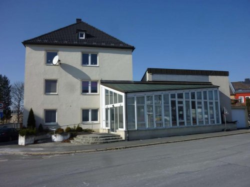 Rehau Gewerbe Immobilien H-58108 - Gewerberäume für Büro oder Eínzelhandel in Rehau Gewerbe mieten