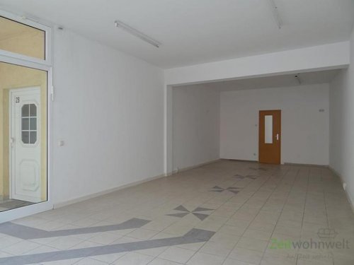 Meiningen Immobilien (12236_06) MGN: Ladengeschäft mit großem Schaufenster in der Anton-Ulrich-Straße, ebenerdig, provisionsfrei! Gewerbe mieten