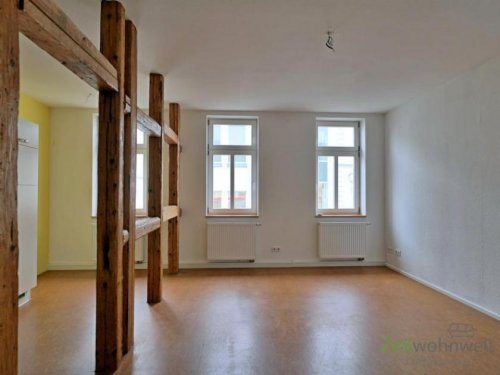 Meiningen Immo (13110_03) MGN: helle, großzügige 3-Zimmer-Wohnung mit Einbauküche in der Fußgängerzone, Bad mit Dusche und Fenster Wohnung