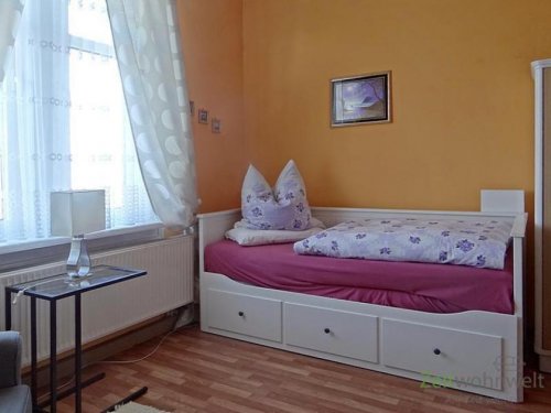 Meiningen Immobilien (EF0274_M) Meiningen: Meiningen, möbliertes Mini-Apartment in einem Einfamilienhaus, WLAN, an Wochenendheimfahrer Wohnung