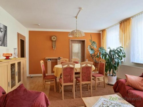 Ilmenau Immobilien (EF1319_M) Ilmenau: Ilmenau, zentrumsnahe möblierte 2-Zimmer-Wohnung mit Dusche und Wanne Wohnung mieten