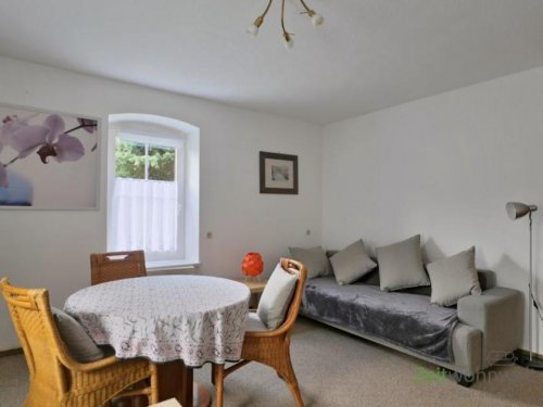 Eisenach Immobilienportal (EF0372_M) Eisenach: Eisenach, möblierte helle 2-Raumwohnung, ruhige Lage nahe der City und dem Stadtgarten Wohnung mieten