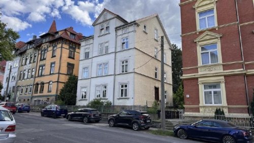 Gotha Wohnungen im Erdgeschoss Oben wohnen. Zentral leben. Dachgeschosswohnung in Gotha. Wohnung mieten