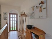 Meißen (EF1265_M) Dresden: Meißen, preiswertes möbliertes Wohnhaus mit zwei Bädern und Garten, PKW-Stellplätze möglich Haus 