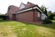 Bunde *Ruhige, zentrale Sackgassenlage*2 Einbauküchen*Wintergarten*Elektrische Jalousien* Haus 