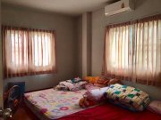 Nakhonratchasima Villa Homegardenvillage Suranarai Strasse Haus 