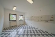 Ratingen Breitscheid: Einfamilienhaus mit Garten und 2 Garagen Haus 