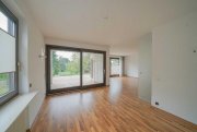 Ratingen Breitscheid: Einfamilienhaus mit Garten und 2 Garagen Haus 