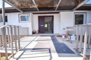 Eppertshausen DIETZ: ZWEITER BEZUG nach Sanierung! Einfamilienhaus mit ELW oder Büro, 2 Garagen und Garten Haus 