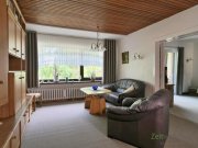 Gotha (EF1310_M) Gotha: Sundhausen, möbliertes Wohnhaus mit 2 Bädern, Grundstück und Terrasse Haus 