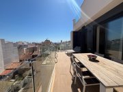Guardamar del Segura Neuwertige Penthouse-Wohnung mit 2 Schlafzimmern, 2 Bädern, Dachterrasse und Tiefgaragenstellplatz nur 700 m vom Strand Wohnung