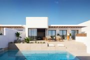 Dolores Reihenhäuser mit 3 Schlafzimmern, 2 Bädern, Dachterrasse, Vorinstallation Klimaanlage, Privatpool und Kfz-Stellplatz Haus